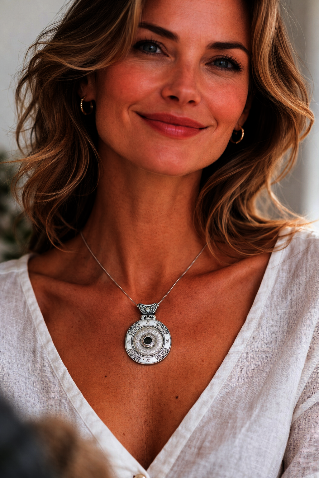 Necklaces & Pendants