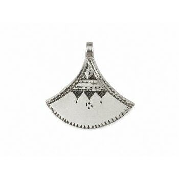 Tuareg Shat Shat Necklace – Handmade Sterling Silver 925 Beaded Necklace Boho Chic Tuareg Necklace – Elegant Handmade Tribal Jewelry