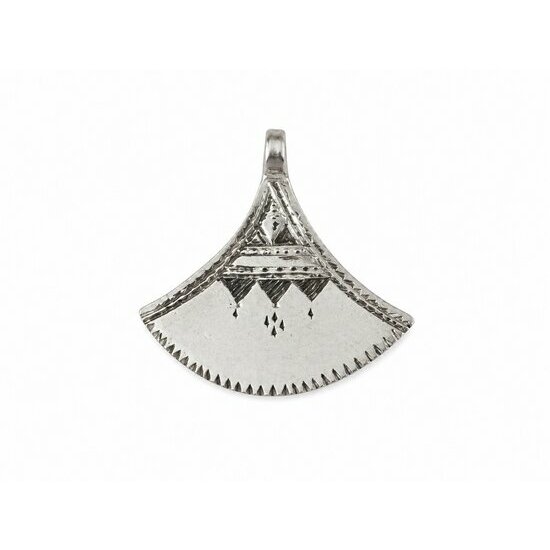 Tuareg Shat Shat Necklace – Handmade Sterling Silver 925 Beaded Necklace Boho Chic Tuareg Necklace – Elegant Handmade Tribal Jewelry