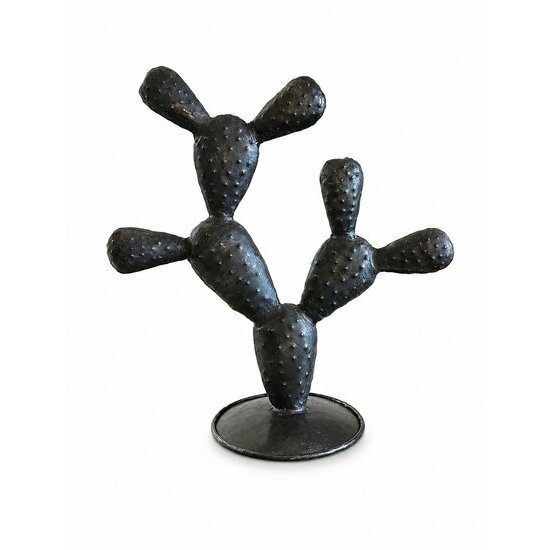Industrial Metal Cactus � Handmade Artisan Decor