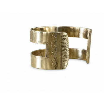 Engraved Tuareg Brass Bracelet – Signed Handmade Cuff Tuareg Brass Cuff Bracelet – Hand Engraved Side View