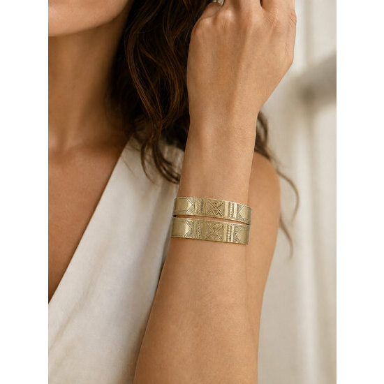 Engraved Tuareg Brass Bracelet � Signed Handmade Cuff