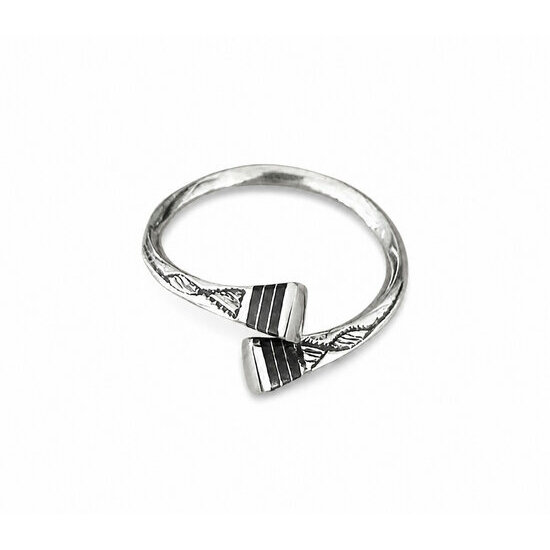 Tuareg Crossed Silver Ring – Adjustable Hand Engraved Band