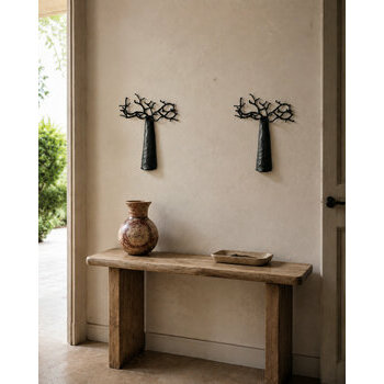 Decorative Baobab Wall Organizer in Entryway � Metal Key Holder