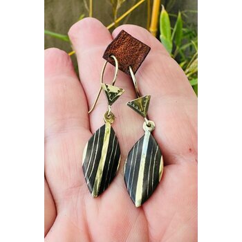 Ebony Wood & Brass Drop Earrings – Handmade Leaf Earrings Handmade Wood and Brass Earrings – 5 cm Leaf Drop Earrings