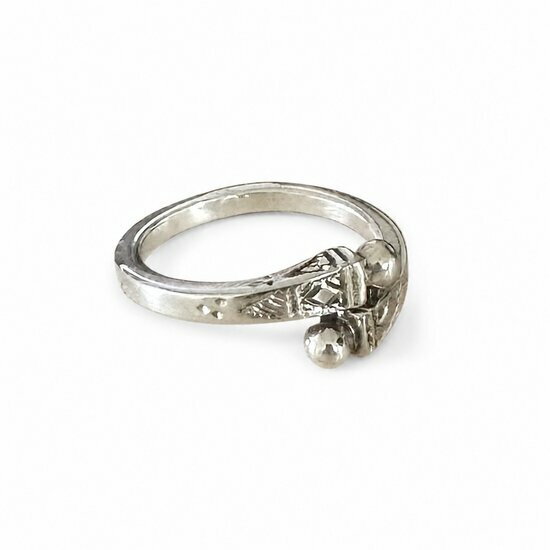 Open Sterling Silver Ring – Handmade Engraved Adjustable Ring with Ball Ends Open Sterling Silver Ring for Women – Adjustable Engraved Design