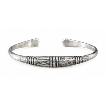 Black & Silver Cuff Bracelet – Slim Adjustable Handmade Design Unisex Sterling Silver and Ebony Bracelet – Slim Hand Engraved Cuff