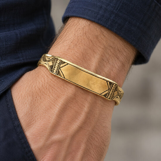 Engraved Brass Cuff Bracelet � Handmade Adjustable Sculpted Bangle