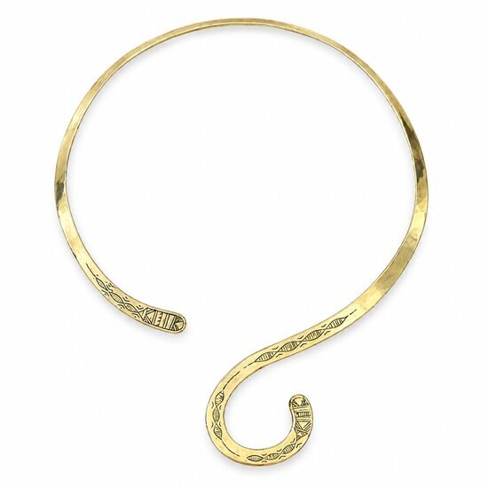 Asymmetric Brass Collar Necklace – Hand-Engraved Open Choker Adjustable Brass Torque Necklace – Full View of the Asymmetric Design